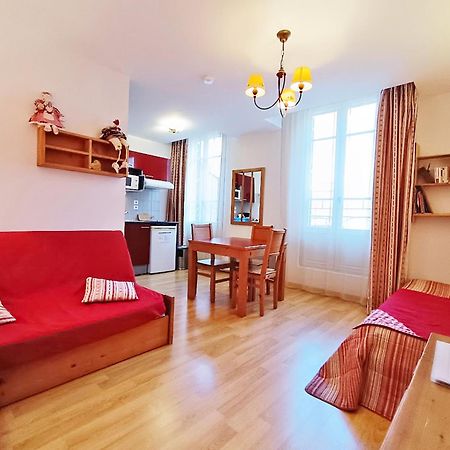 Le Bouquetin, Studio, Centre Luchon, Wifi, Casier A Skis, Ascenseur, 3 Personnes Bagnères-de-Luchon Exteriér fotografie